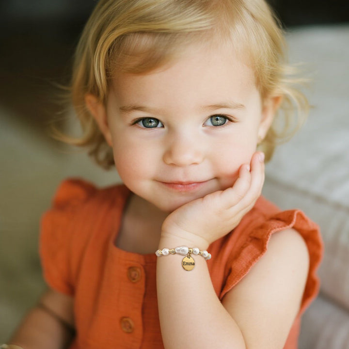 Baroque Pearl Engraved Name Disc Charm Girls Bracelet