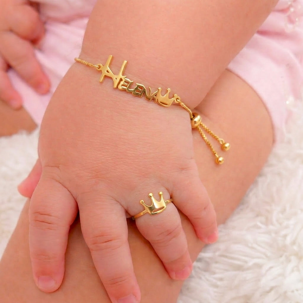 Ensemble de bijoux avec prénom de bébé Crown