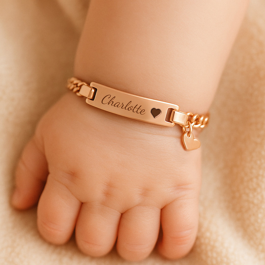 Bracelet prénom bébé avec breloque mignonne