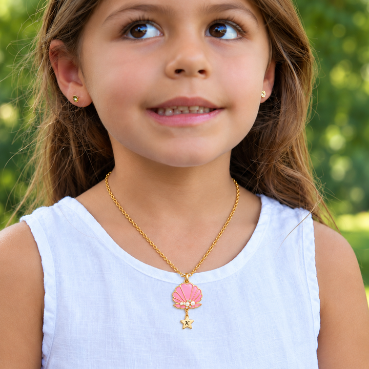 Personalized Girls Seashell Necklace with Initial Star Pendant