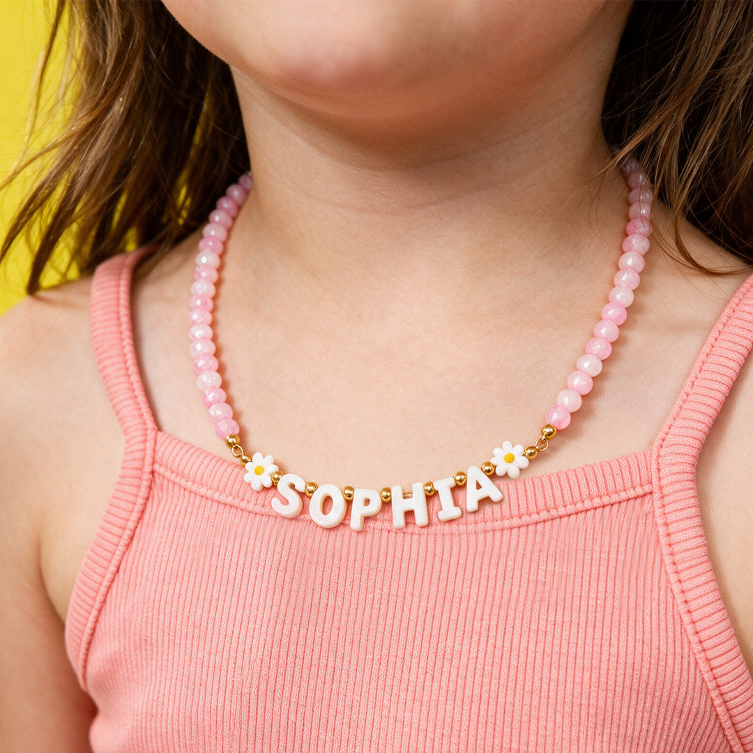 Bracelet personnalisé avec initiales pour bébé en forme de petit cœur