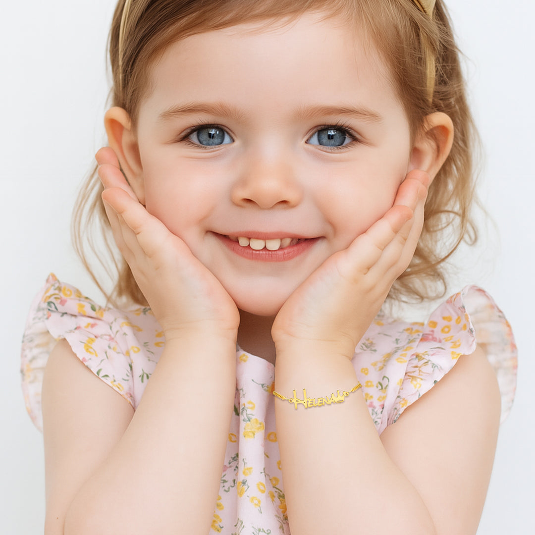 Ensemble de bijoux avec prénom de bébé Crown