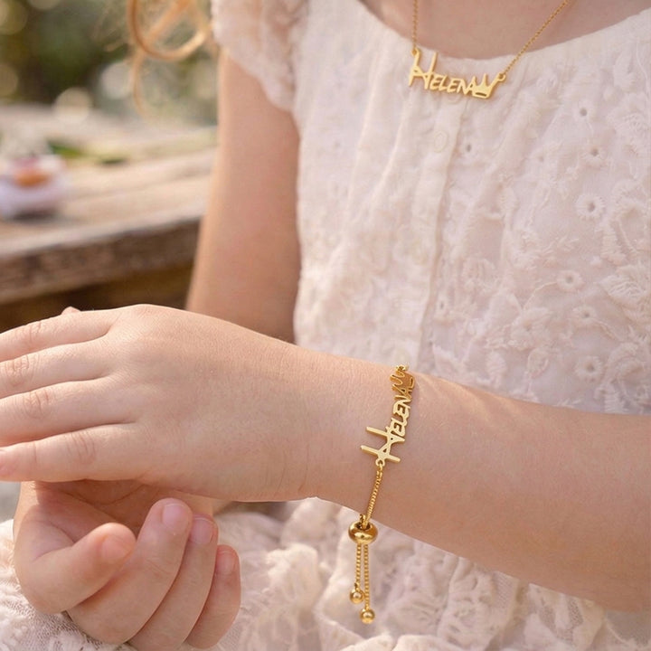 Ensemble de bijoux avec prénom de bébé Crown