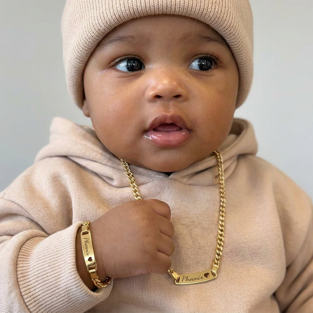 Bracelet personnalisé avec nom de bébé et pierre de naissance 