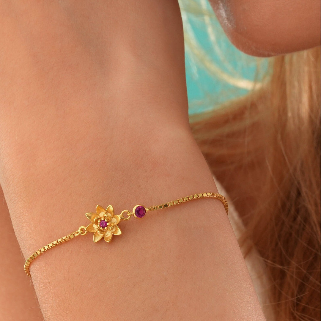 Personalized Birthstone Flower Bracelet