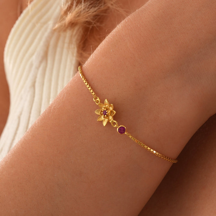 Personalized Birthstone Flower Bracelet