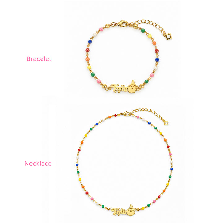 Personalisiertes Kinderkreuz- und Perlenarmband mit Initialen 