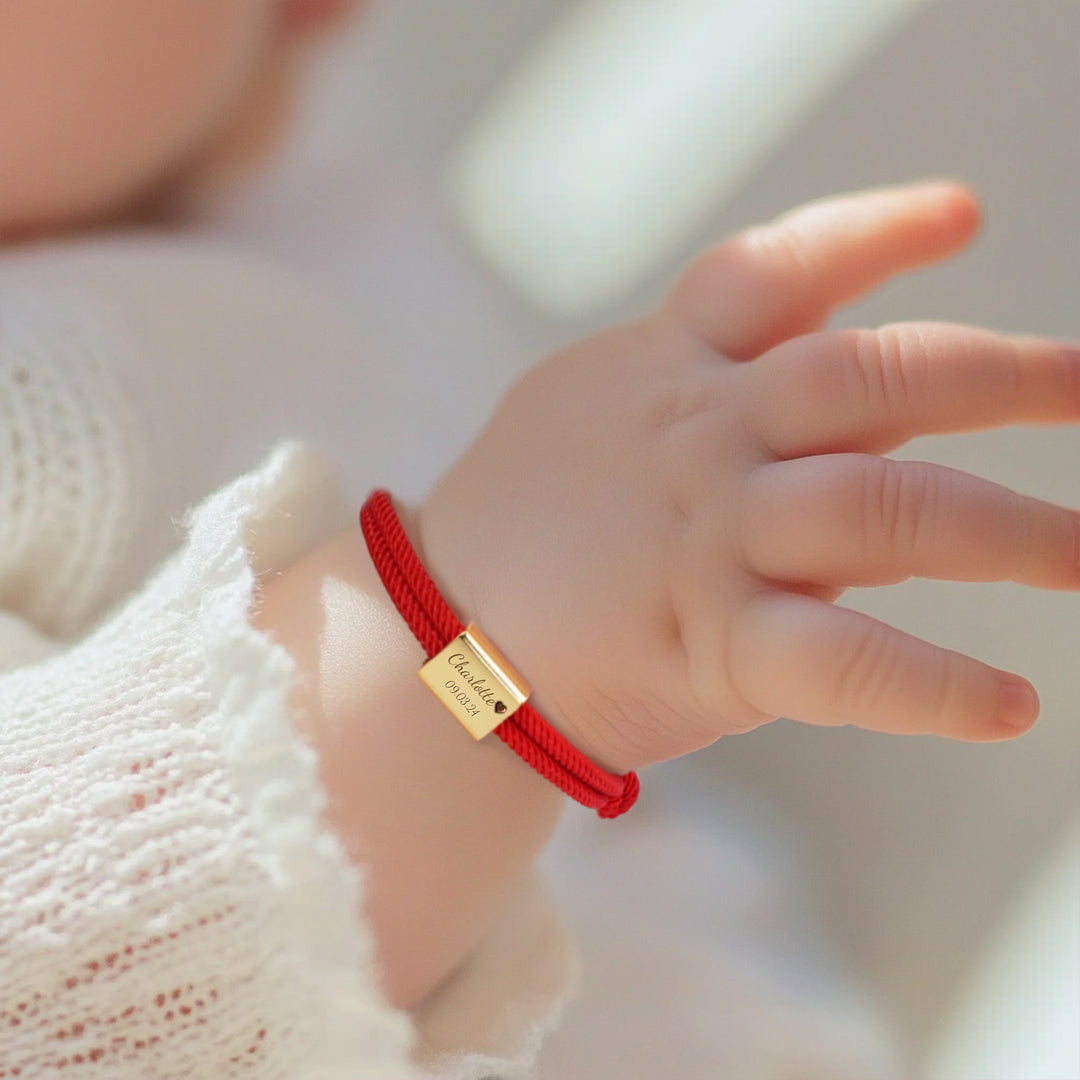 Bracelet en corde pour bébé fait main et gravé sur mesure 