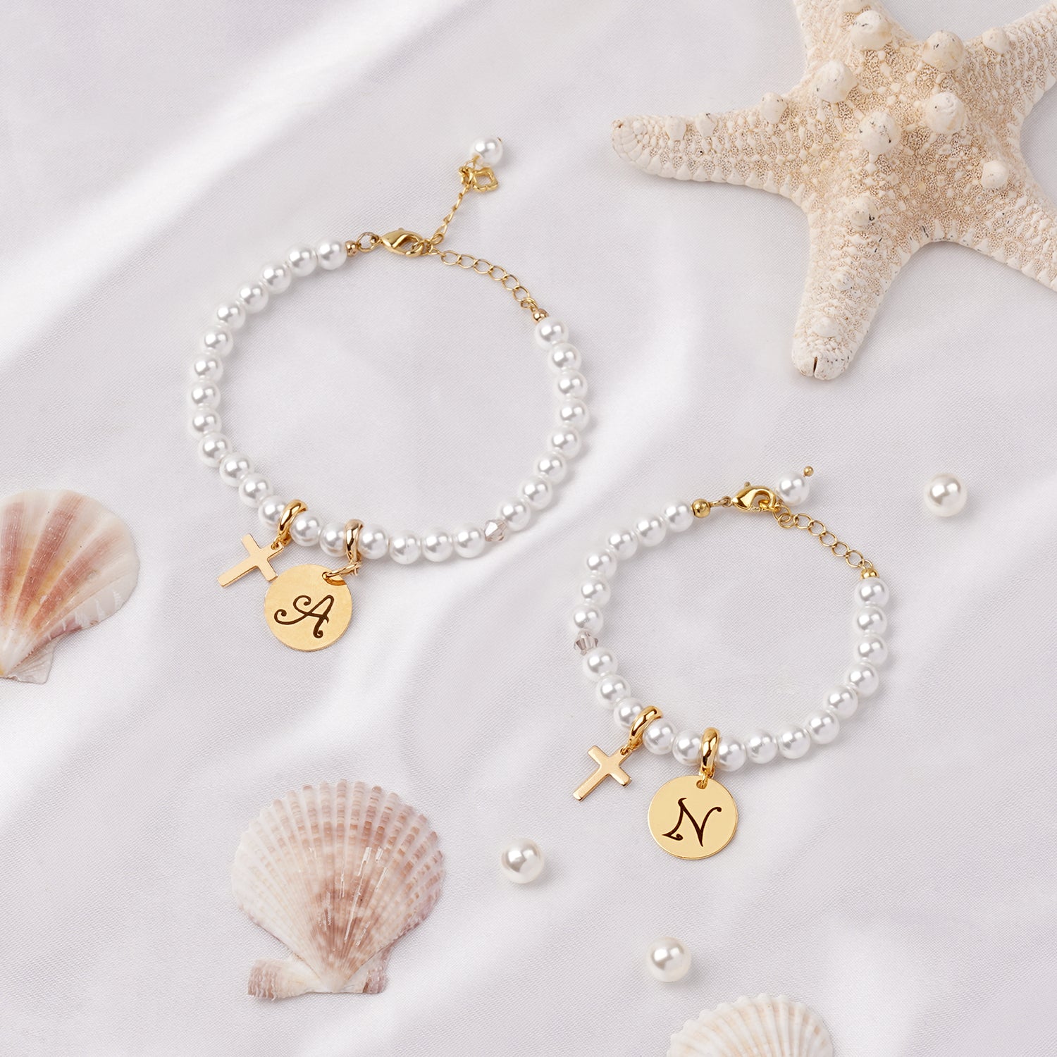 Personalized Initial Mom and Daughter Pearl Bracelet Set